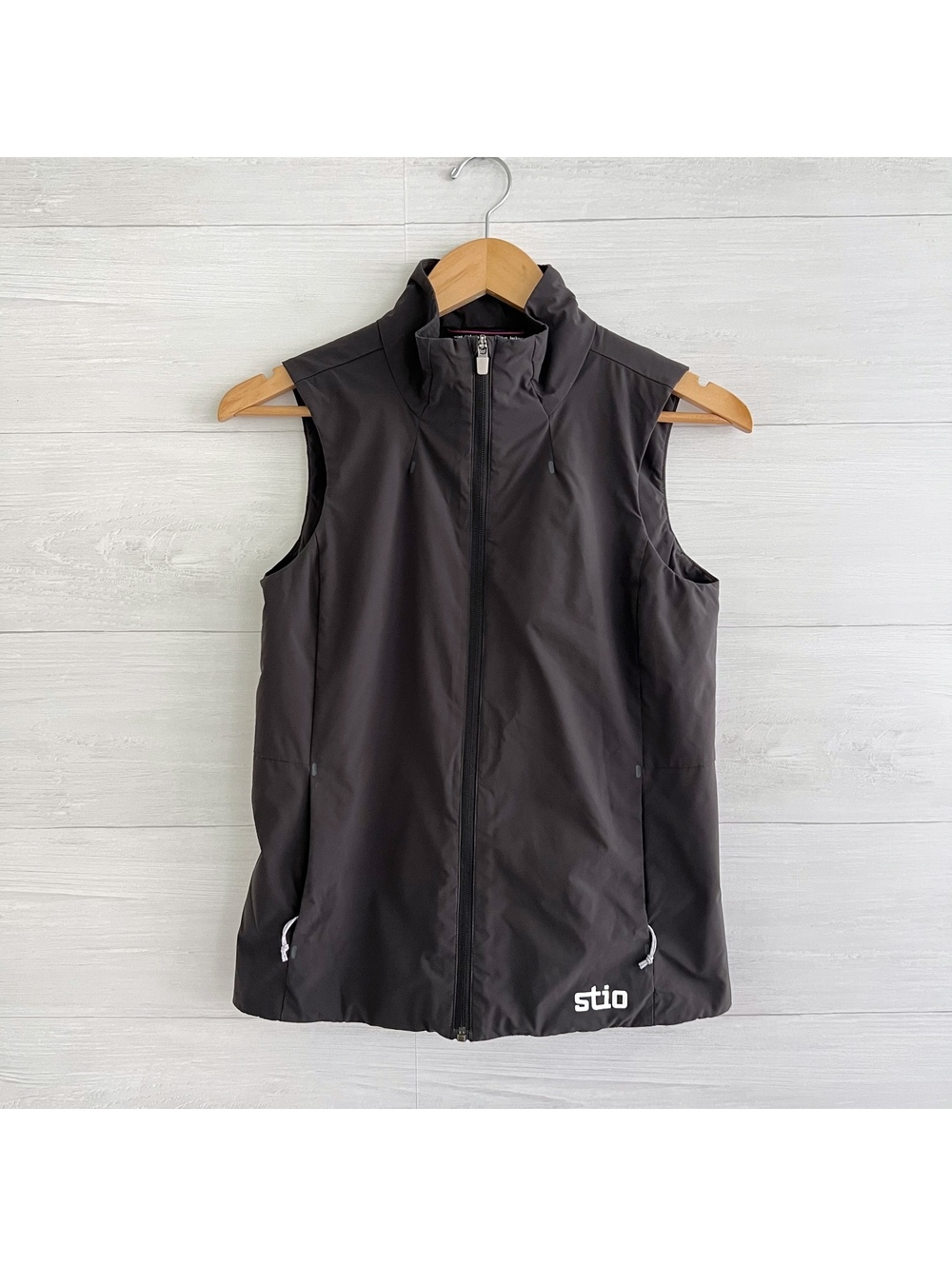 Stio Fernos Insulated Vest Womens XS Black Full Zip Outdoor Hiking Ski